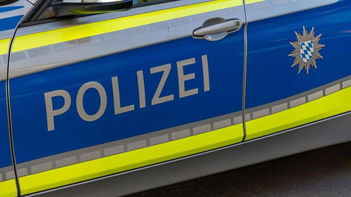 Großeinsatz der Polizei am Orleansplatz | 95.5 Charivari