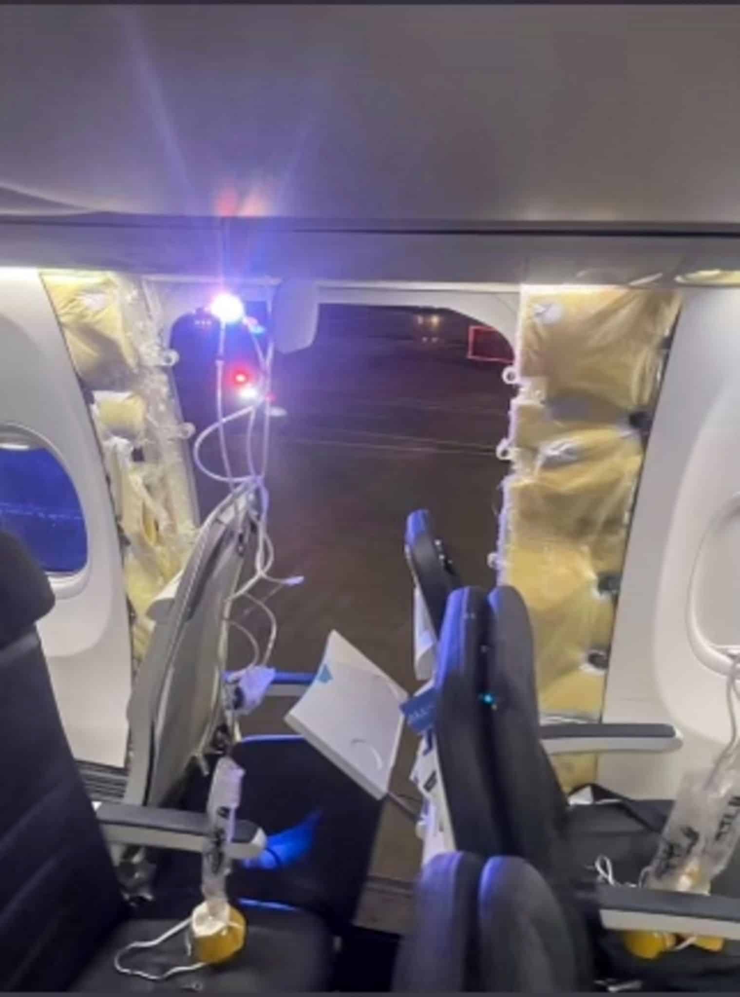 Fenster im Flug verloren: Flugverbot für bestimmte Maschinen