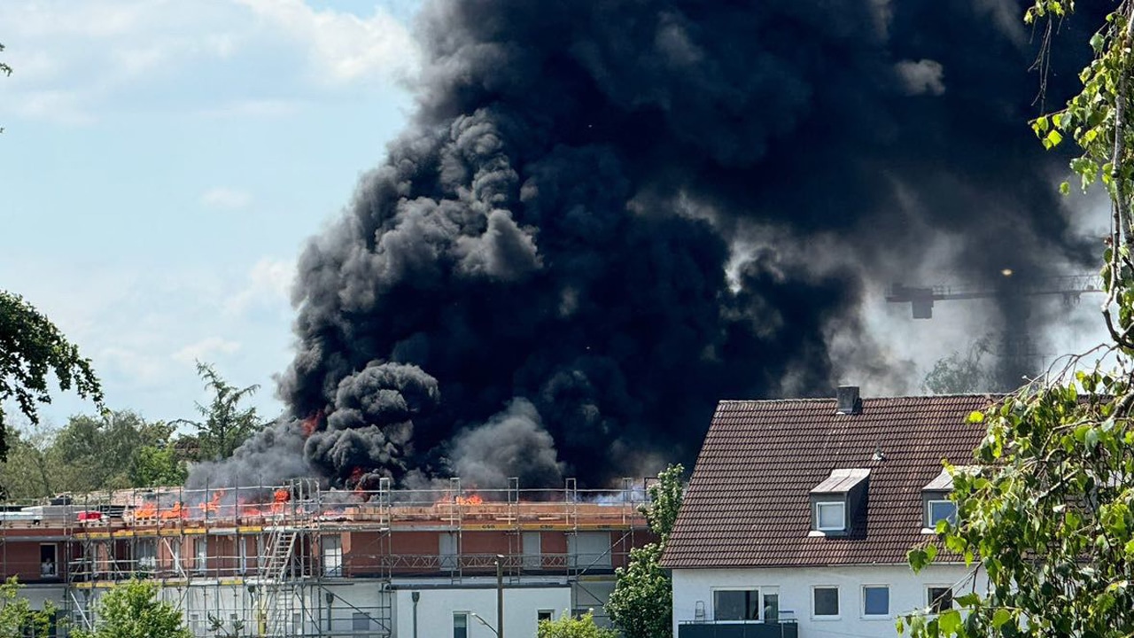 Feuer gelöscht: Großer Brand in München