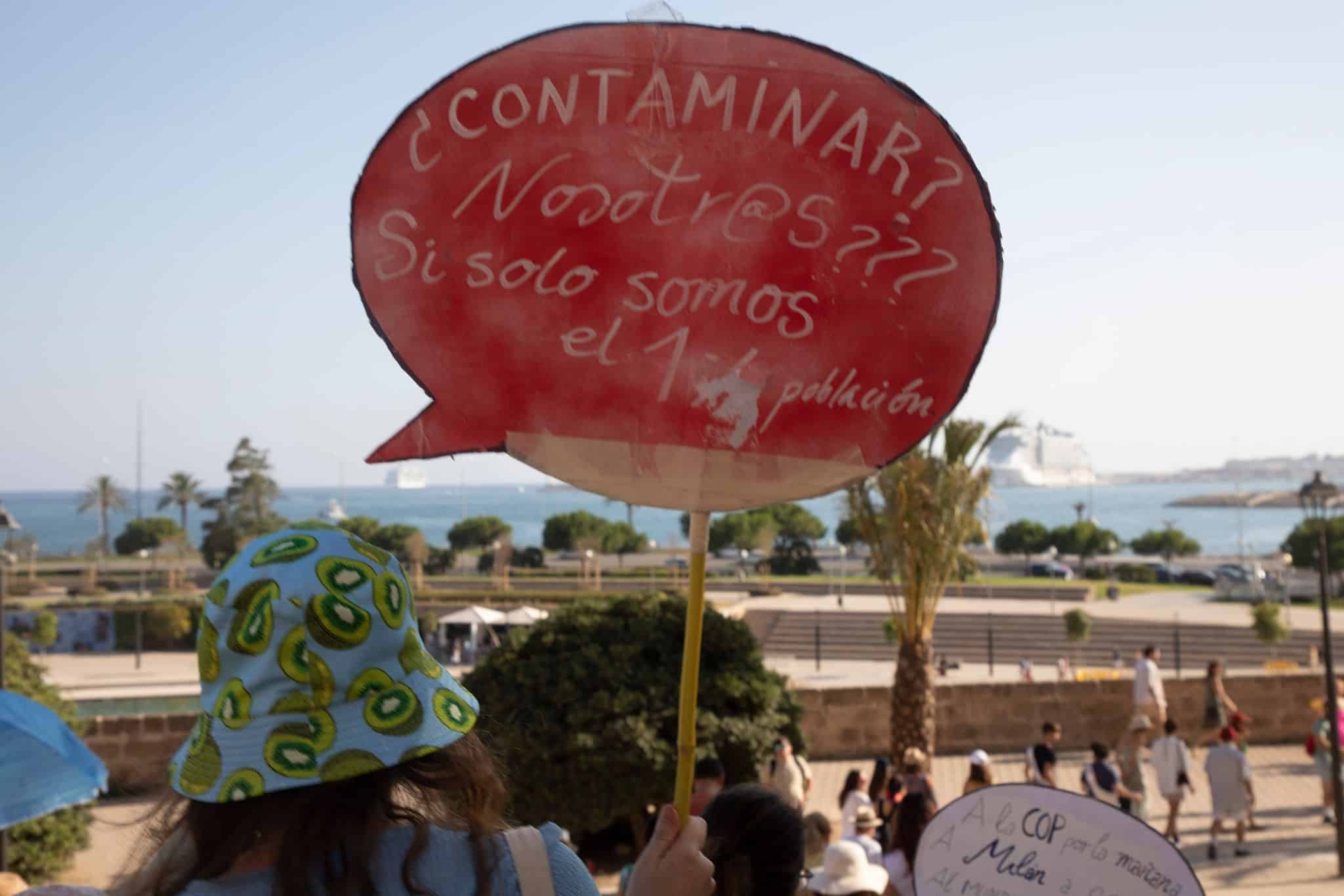 Tausende demonstrieren gegen Massentourismus auf Mallorca