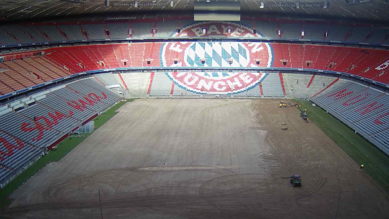 Allianz-Arena plötzlich ohne Rasen: Was steckt dahinter?